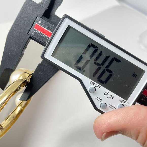 Andre Courreges Paris Gilt Metal and Faux Pearl Modernist Pin Brooch Marked - Picture 12 of 15